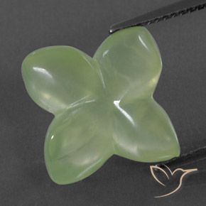 9.49캐럿 천연 Yellow Green  프레나이트, 플라워 컷, 투명/반투명