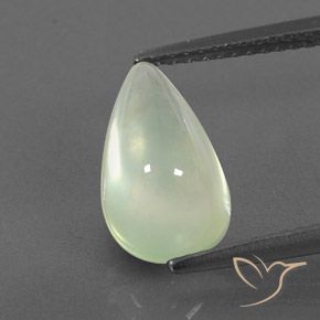 3.36ct 자연스러운 페일 페어 그린 프레나이트, 배 모양, 투명한