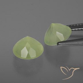 3.76캐럿 천연 미디엄 그린 프레나이트 보석, 투명한, 7.88 mm, 투명/반투명
