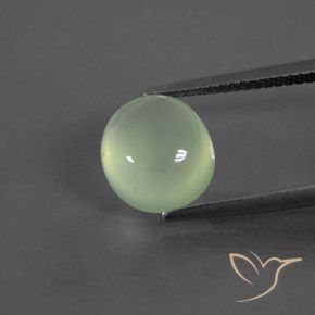 4.35ct 자연스러운 연한 초록색 프레나이트, 타원형, 투명한