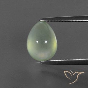 3.28ct 자연스러운 연한 초록색 프레나이트, 배 모양, 투명한