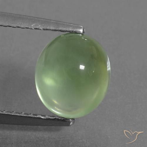 2.87ct 자연스러운 라임 그린 프레나이트, 타원형, 투명한