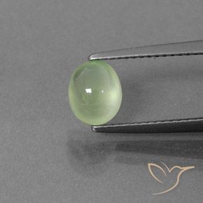 1.33ct 자연스러운 연두색 프레나이트, 타원형, 투명/반투명