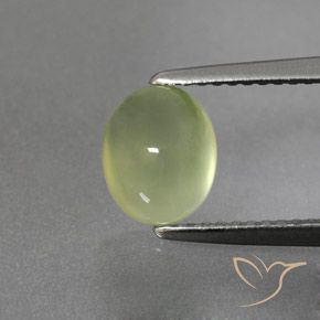 2.06ct 자연스러운 페일 페어 그린 프레나이트, 타원형, 투명/반투명