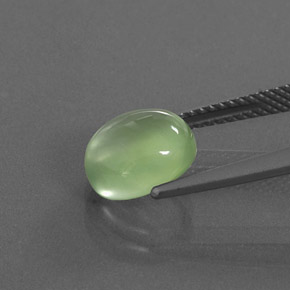 3.00캐럿 천연 그린 프레나이트, 타원형 컷, 9.3×8.2 mm, 투명한