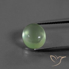 3.38ct 자연스러운 황록색 프레나이트, 타원형, 투명한