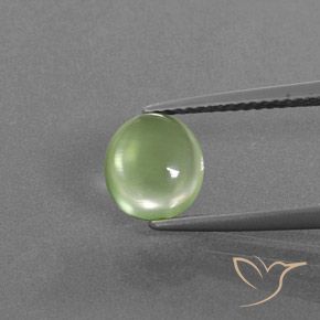 1.86ct 자연스러운 페일 페어 그린 프레나이트, 타원형, 투명한