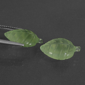캐럿 천연 녹색 프레나이트 보석, 멋진 모양, 투명한