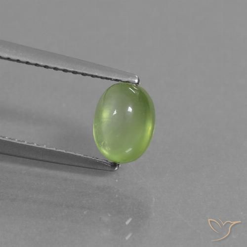 1.36ct 자연스러운 황록색 프레나이트, 타원형, 투명한