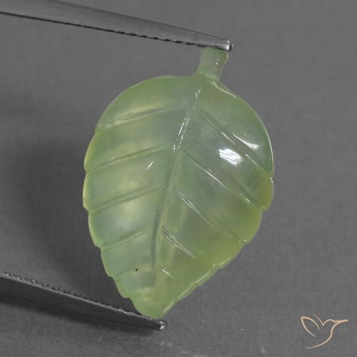10.77ct 자연스러운 라임 그린 프레나이트, 팬시한, 투명한