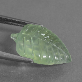 7.16캐럿 천연 라이트 페어 그린 프레나이트, 멋진 모양, 투명한