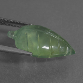 8.78캐럿 천연 녹색 프레나이트, 멋진 모양, 투명한