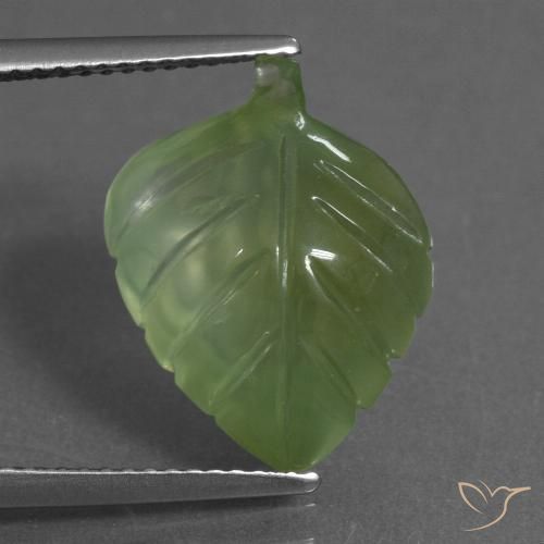 8.63ct 자연스러운 따뜻한 녹색 프레나이트, 팬시한, 투명한