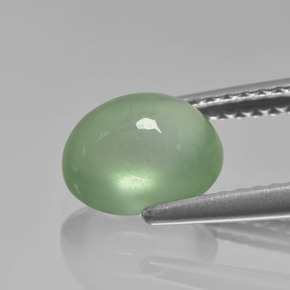 1.92캐럿 천연 녹색 프레나이트, 타원형 컷, 투명한