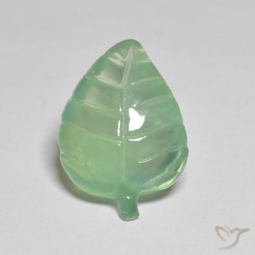 6.99ct 자연스러운 미디엄 그린 프레나이트, 팬시한, 투명한