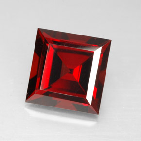 4.31캐럿 천연 딥 레드 파이로프 가넷, 스퀘어, 9×8.9 mm, VVS