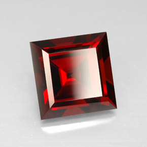 4.31캐럿 천연 딥 레드 파이로프 가넷, 스퀘어, 9×8.9 mm, VVS