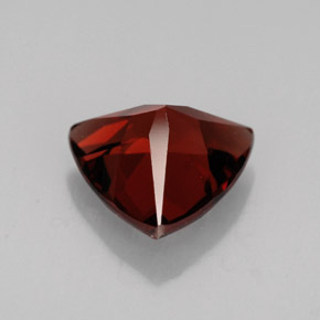 1.79캐럿 천연 레드 파이로프 가넷, 트릴리언, 8×7.9 mm, VS