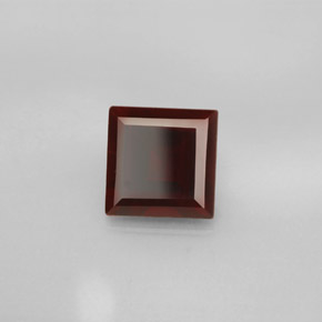 2.76캐럿 천연 딥 레드 파이로프 가넷, 스퀘어, 7.9×7.8 mm, VS
