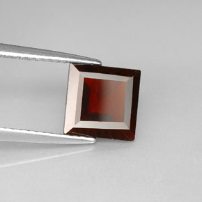 2.30캐럿 천연 딥 레드 파이로프 가넷, 스퀘어, 7.9×7.9 mm, VS