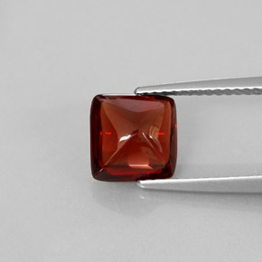 2.41캐럿 천연 딥 레드 파이로프 가넷, 투명한, 7.8×7.7 mm, 투명/반투명