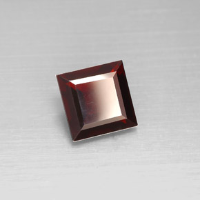 2.58캐럿 천연 딥 레드 파이로프 가넷, 스퀘어, 8×8 mm, VS