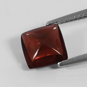 2.02캐럿 천연 딥 레드 파이로프 가넷, 투명한, 7.7×7.6 mm, 투명/반투명