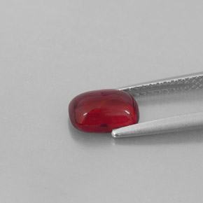 1.79캐럿 천연 빨간색 파이로프 석류석, 투명한, 투명/반투명