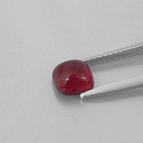 1.81캐럿 천연 레드 파이로프 가넷, 투명한, 6.3×6.2 mm, 투명/반투명