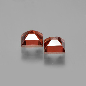 1.79캐럿 천연 딥 레드 파이로프 가넷 보석, 스퀘어, 5.2×5.1 mm, VVS