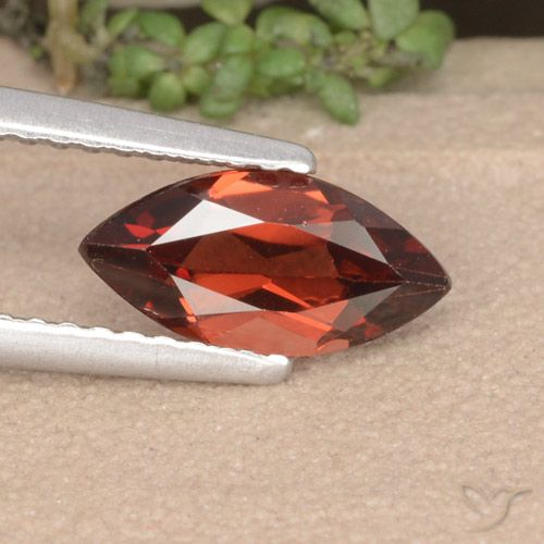 1.10ct 자연스러운 상그리아 레드 파이로프 석류석, 보석, VVS-VS