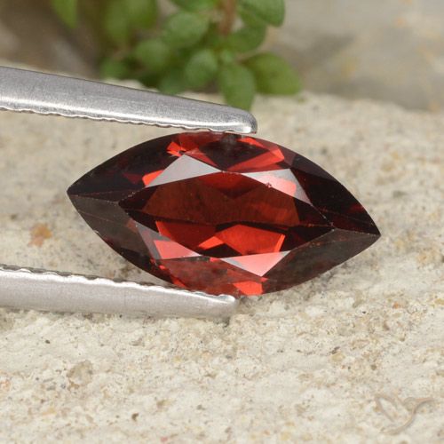 1.21ct 자연스러운 딥 레드 파이로프 석류석, 보석, VVS-VS
