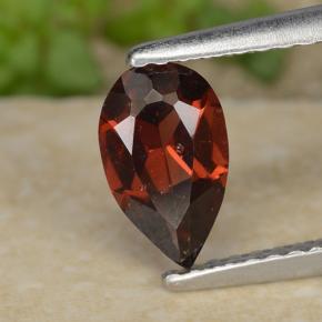 0.87캐럿 천연 딥 레드 파이로프 가넷, 배 모양, 8.1×4.9 mm, VS