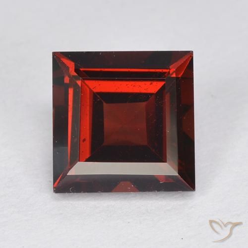 2.17ct 자연스러운 다크 레드 파이로프 석류석, 정사각형, VVS-VS