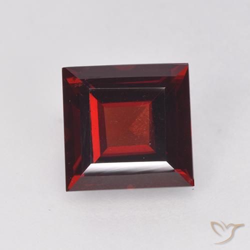 2.11ct 자연스러운 딥 블러드 레드 파이로프 석류석, 정사각형, VVS-VS