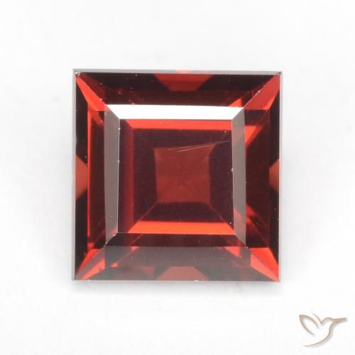 2.19ct 자연스러운 미디엄 레드 파이로프 석류석, 정사각형, VVS-VS