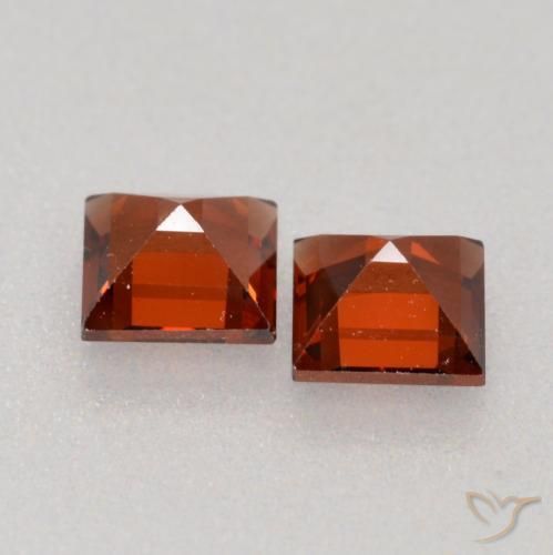 0.85캐럿 천연 미디엄 레드 파이로프 가넷 보석, 스퀘어, 4.1×4.1 mm, VS
