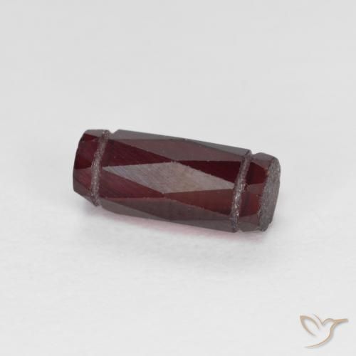 1.88ct 자연스러운 상그리아 레드 파이로프 석류석, 팬시한, VS