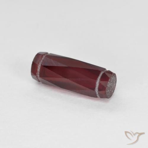 1.46ct 자연스러운 다크 레드 파이로프 석류석, 팬시한, VS