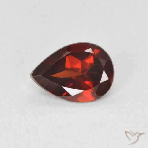 0.72ct 자연스러운 미디엄 레드 파이로프 석류석, 배 모양, VVS-VS