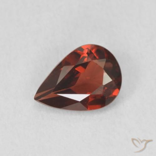 0.70ct 자연스러운 상그리아 레드 파이로프 석류석, 배 모양, VVS