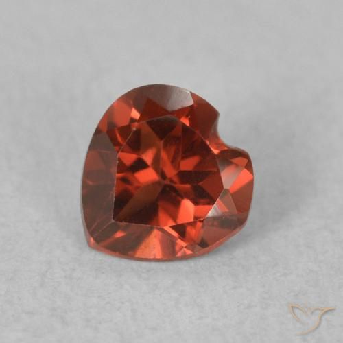 0.55ct 자연스러운 딥 레드 파이로프 석류석, 마음, VVS-VS