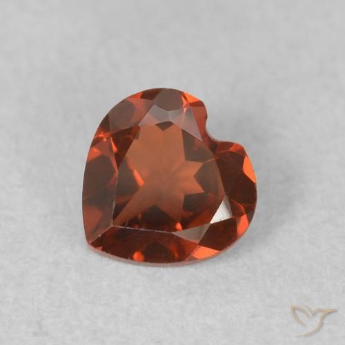 0.55ct 자연스러운 Medium Dark-Red 파이로프 석류석, 마음, VVS-VS