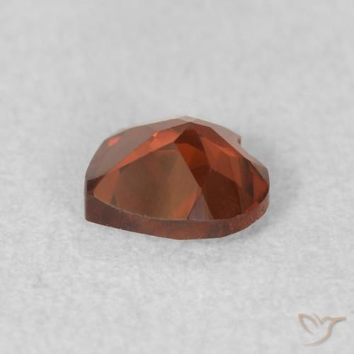 0.55캐럿 천연 Medium Dark-Red 파이로프 석류석, 마음, VVS-VS