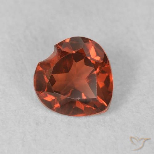 0.61캐럿 천연 Medium Dark-Red 파이로프 석류석, 마음, VVS-VS