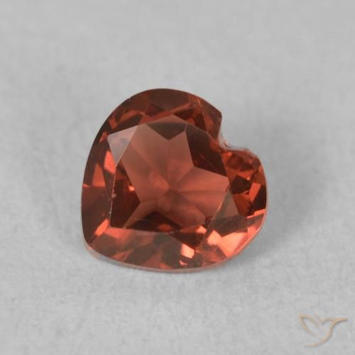 0.59ct 자연스러운 딥 로즈 레드 파이로프 석류석, 마음, VVS-VS