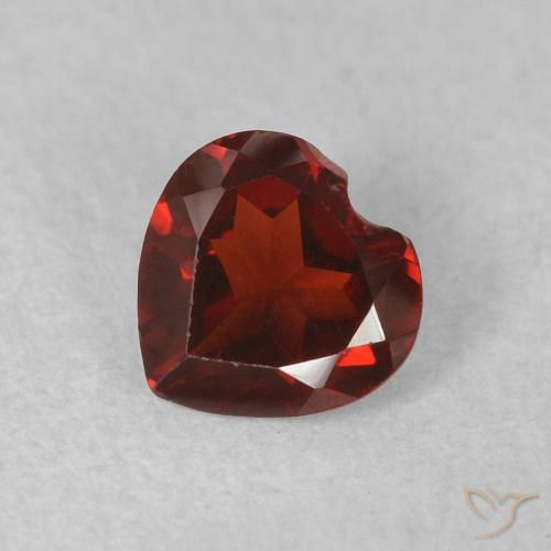 0.47ct 자연스러운 메를로 레드 파이로프 석류석, 마음, VVS-VS
