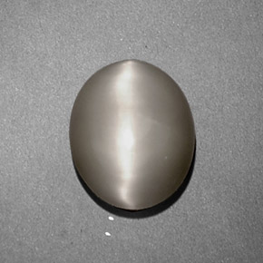1.97캐럿 천연 크림 Quartz Cat's Eye, 타원형 컷, 9×7.2 mm, 불투명체