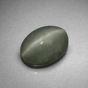 6.41캐럿 천연 그린 Quartz Cat's Eye, 타원형 컷, 13.2×9.7 mm, 불투명체