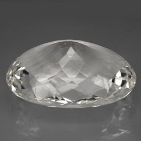 418.80캐럿 천연 화이트 쿼츠, 타원형 컷, 59.7×43.3 mm, IF
